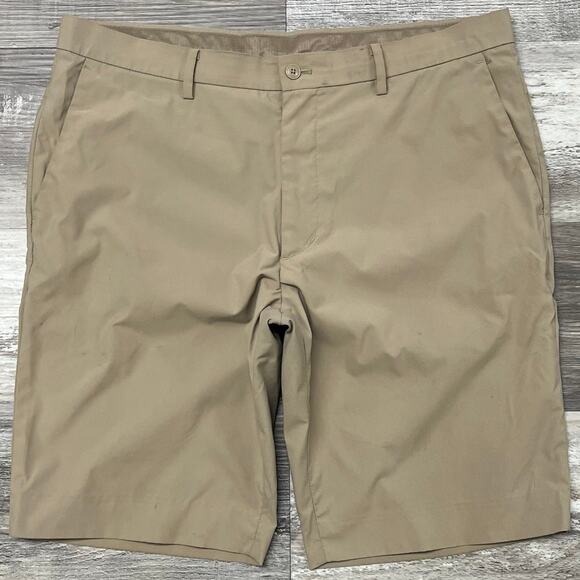 Uniqlo Miracle Air Tan Mens Large Lightweight Flat Front Golf Khaki Chino Shorts - Picture 1 of 9